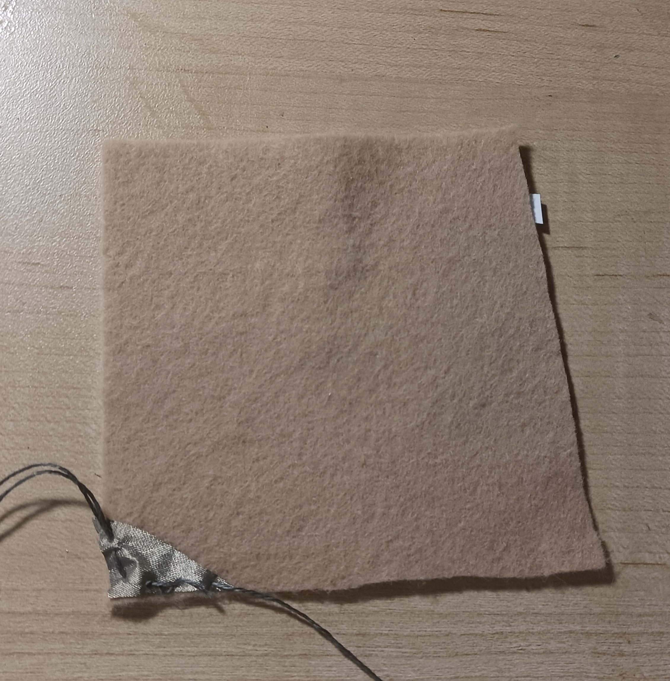 Step 2 of constructing basic fabric circuit