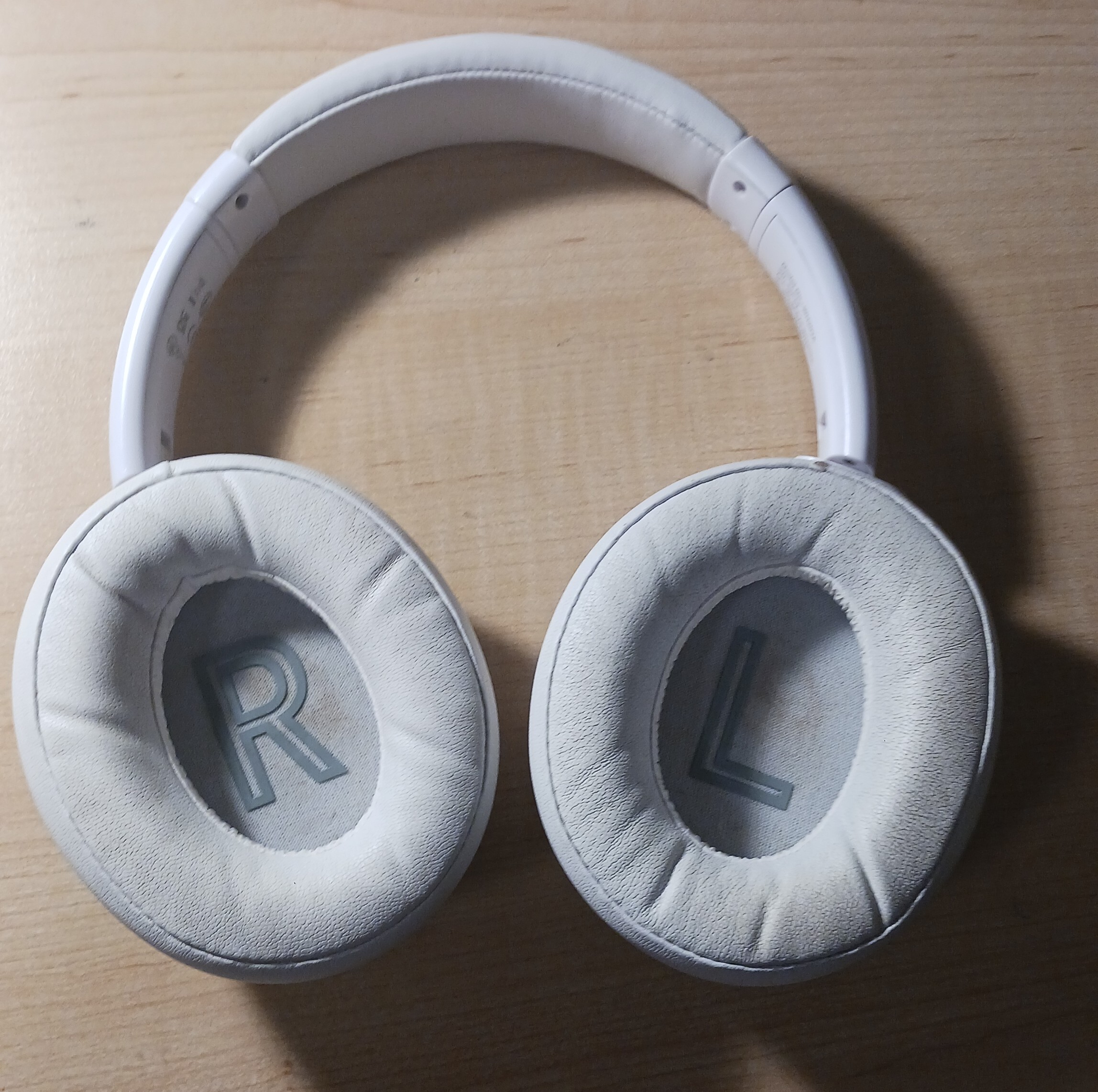 Back view of 3rd object